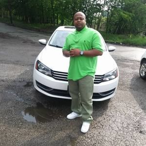 Meet your Posher, Lawrence